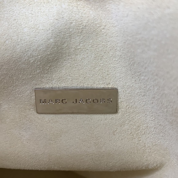 Marc Jacobs soft leather clutch - Picture 9 of 9